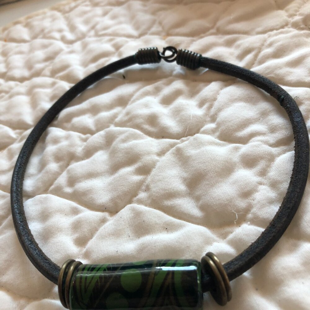 Hand-crafted choker